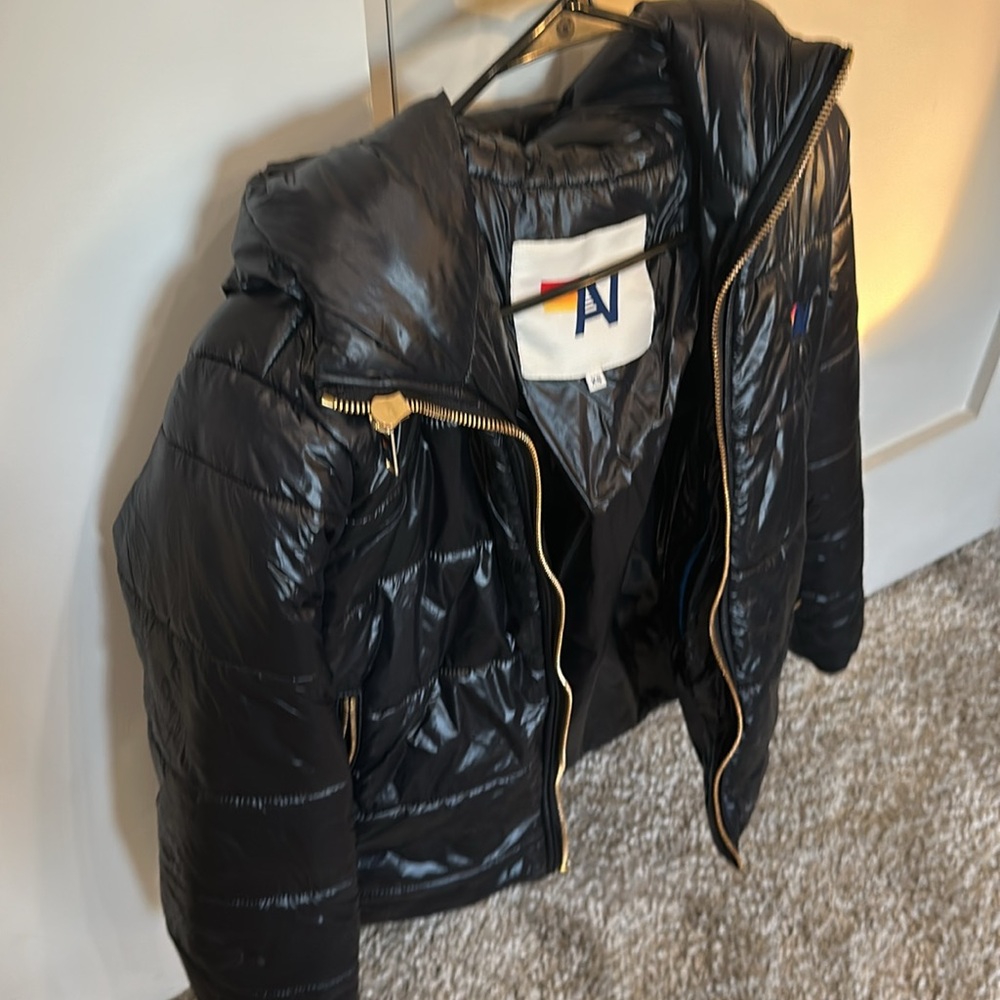 Aviator Nation Blot Luxe Apres Puffer Jacket Glossy Black. Size XS - Picture 4 of 6